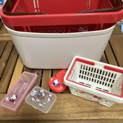 サンリオ ハローキティ⭐︎プラスチックな収納セット