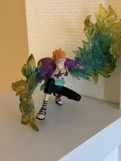 ワンピース　マルコ　フィギュア