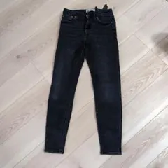 ZARA ストレッチスキニーデニム 濃いめネイビー サイズEUR 38のサムネイル