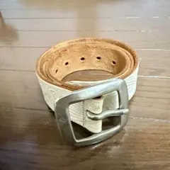 TAKEO KIKUCHI 本革ベルト 白 型押し