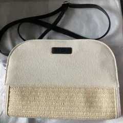 【再値下げしました】新品未使用　マリークワントショルダーバッグ