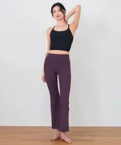 K s様専用 SUKALA ベーシックフレアレギンス M プラム | Mercari