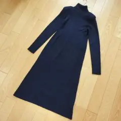 ✨ユニクロ✨UNIQLO タートルネックロングワンピース【L】リブ素材 濃紺