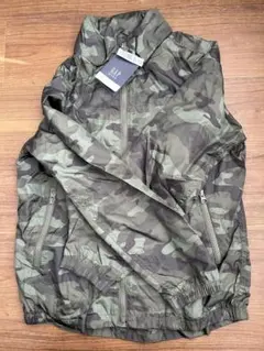 【未使用】ギャップキッズ　GAPKIDS ウインドブレーカー　迷彩　カモフラ