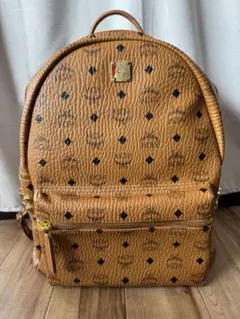 まさる様用　未使用GUCCI GGロゴプリント イエローバックパック まさる様用 未使用GUCCI GGロゴプリント イエローバックパック - メルカリ