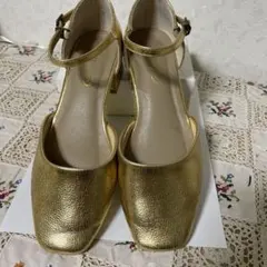 ゴールド アンクルストラップ パンプス23㎝のサムネイル