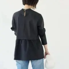 【美品】グリーンレーベルリラクシング ハイネックペプラムロングスリーブカットソー