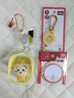 ガチャ詰め風ポーチちいかわうさぎ 推し活イエロー