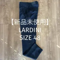 【新品未使用】LARDINI ラルディーニ トラウザーズパンツ スラックス 48のサムネイル