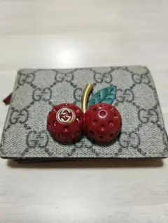GUCCI さくらんぼ　財布　ウォレット　チェリー 2025年最新】Yahoo!オークション -グッチ 財布 チェリーの中古品