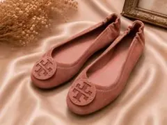 新品未使用 Tory Burch 5M バレエシューズ スウェード ピンクのサムネイル