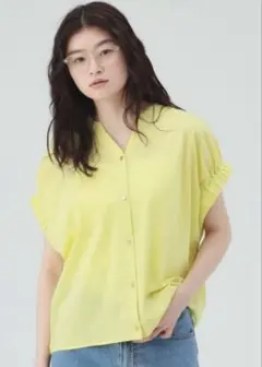 再掲★BEAMS HEART スキッパーシャツ　イージーケアのサムネイル