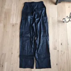 CANAL JEAN　美品カジュアル黒リネンパンツ参考価格：17,820円のサムネイル