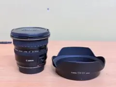 Canon EF 20-35mm F3.5-4.5 USM レンズのサムネイル