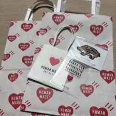 HUMAN MADE マグネットと紙袋セットのサムネイル