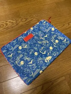 MARC BY MARC JACOBS クラッチバッグ