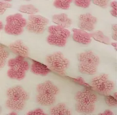 9/13限りSALE ファー　布　生地　素材　花　ピンク　30cm送ります。