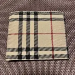 【最終お値下げ】Burberry チェック柄 二つ折り財布 約11x9x1.5㎝