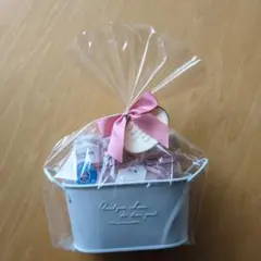 L'Occitane ギフトバスケット ハンドクリーム