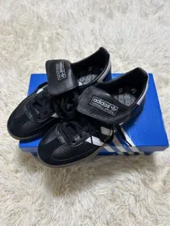 新品未使用adidas Originals HANDBALL SPEZIAL