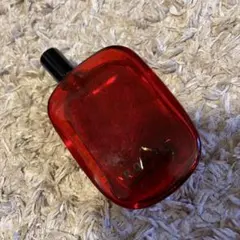 COMME des GARÇONS ROUGE 香水のサムネイル