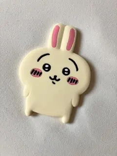 ちいかわ　うさぎ　ミラー