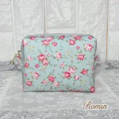 スクエアポーチ　ボックスポーチ　小さな薔薇　ブルーグリーン　ハンドメイド