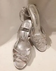MANOLO BLAHNIK シルバー サンダル パンプスのサムネイル
