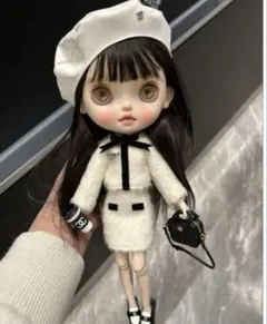 ホワイトブロンドさらさらストレート 新品アイシードール ニュー