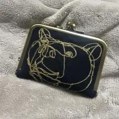 くま　刺繍がま口財布　ハンドメイド