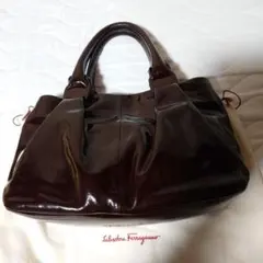 Salvatore Ferragamo ダークブラウン ハンドバッグ