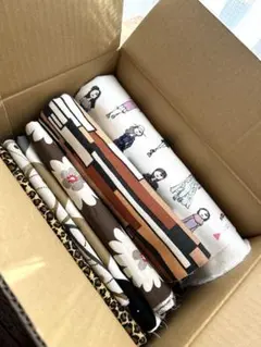 生地ハギレまとめ売り☆大量段ボール