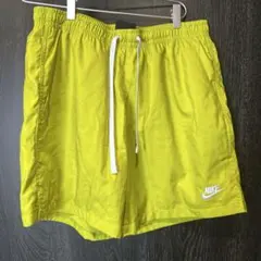NIKE ウーブンショートパンツ ライムグリーン Lのサムネイル
