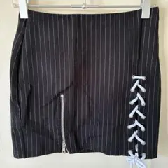 レディース【XS】ピンストライプ タイトスカート 黒色 古着 ストライプ 黒のサムネイル