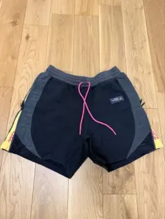 ジョーダン　半ズボンのサムネイル