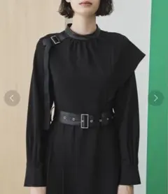 美品 日本製 UNITED TOKYO アシメスウィングワンピース 黒 秋冬