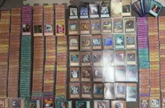 遊戯王370枚　正式なデッキパーツや子供の頃使ってたデッキなどもあり