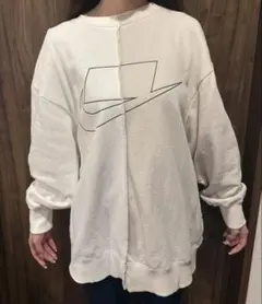 NIKE オーバーサイズスウェット M クリーム色