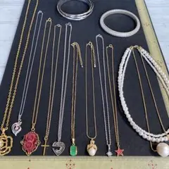 まとめ売りアクセサリーO69☆ネックレスなど12点オークション