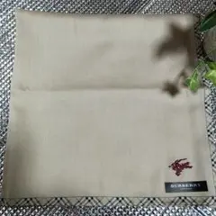 BURBERRY ベージュ ハンカチ