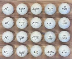 3B）XXIO ゼクシオ 美品 ゴルフボール 20球のサムネイル