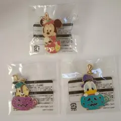 【未開封】TDLハロウィン チャーム&ミニーピンバッチセット