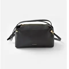 FEELS.】SUEDE TOUCH TRAVEL BAG BROWN - メルカリ