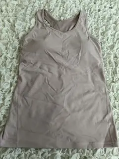 SUKALA薄いピンク タンクトップ ヨガウェア