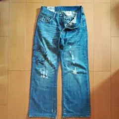 アバクロンビー&フィッチ　ダメージジーンズ
