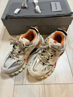 【最終値下げ‼️】BALENCIAGA CARGO 42 最終値下げ‼️】BALENCIAGA CARGO 42 - メルカリ