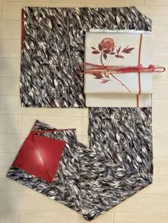 大胆クール！黒字に大輪の菊 洒落袋帯 O83 - メルカリ