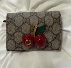 GUCCI さくらんぼ　財布 GUCCI チェリー付き財布の買取実績 | 買取専門店さすがや