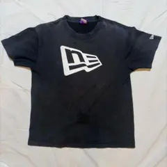 NEW ERA Tシャツ ブラックのサムネイル