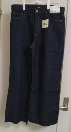 新品　ユニクロC　ワイドストレートジーンズ29　GU